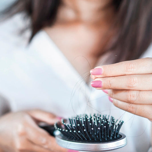 Soluciona la caída del cabello por estrés