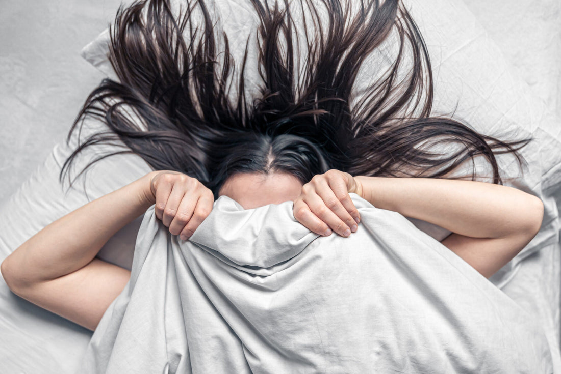 ¿Por qué te cuesta dormir en Febrero?